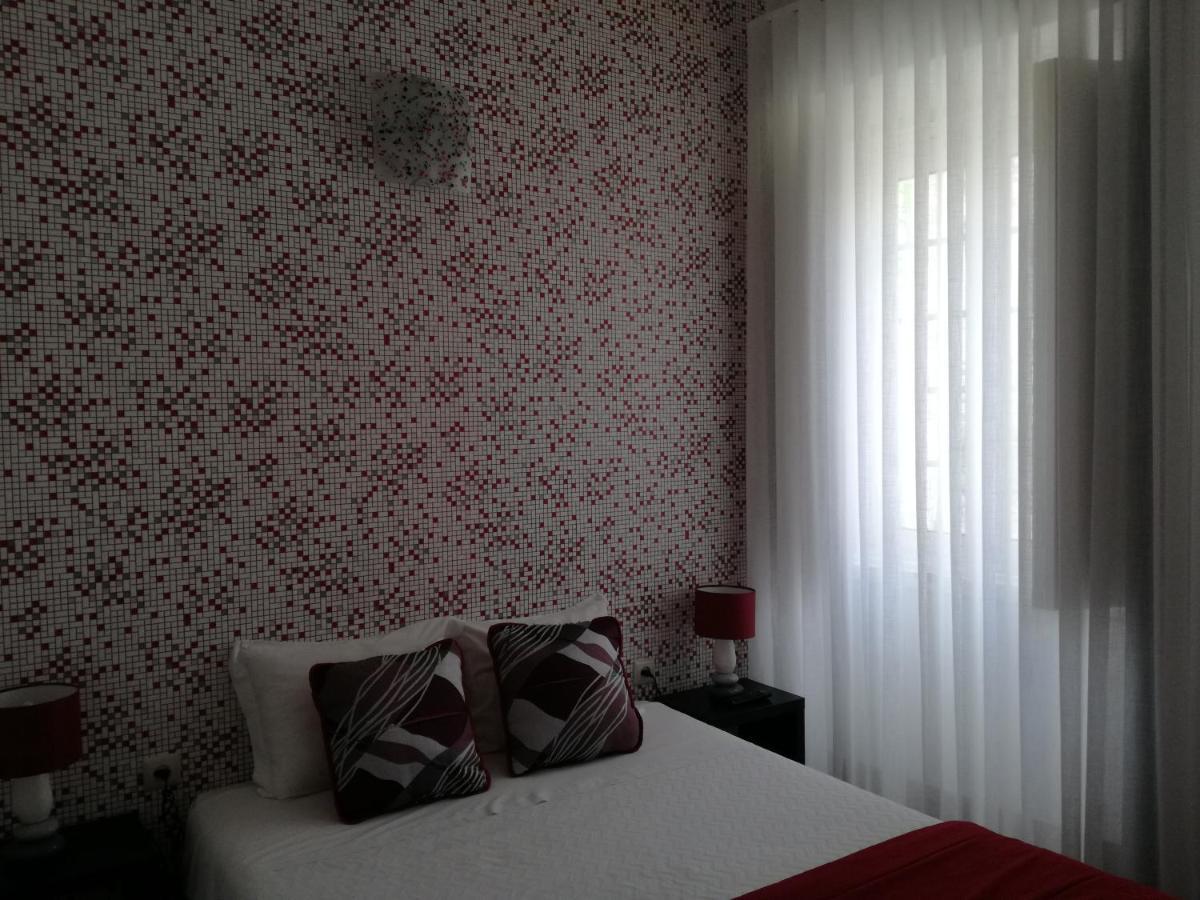 Hospedaria 5 Bicas Aveiro Esterno foto