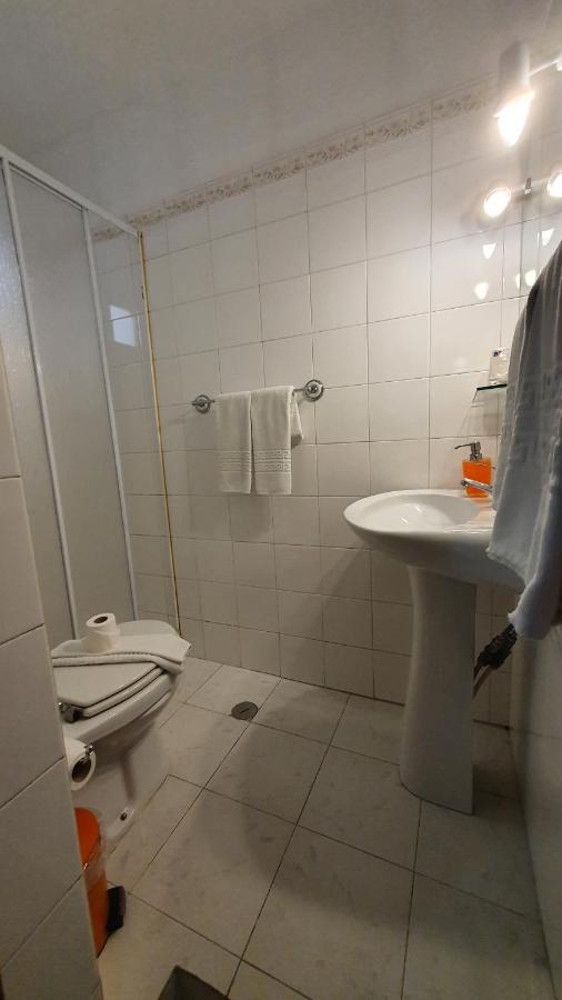 Hospedaria 5 Bicas Aveiro Esterno foto