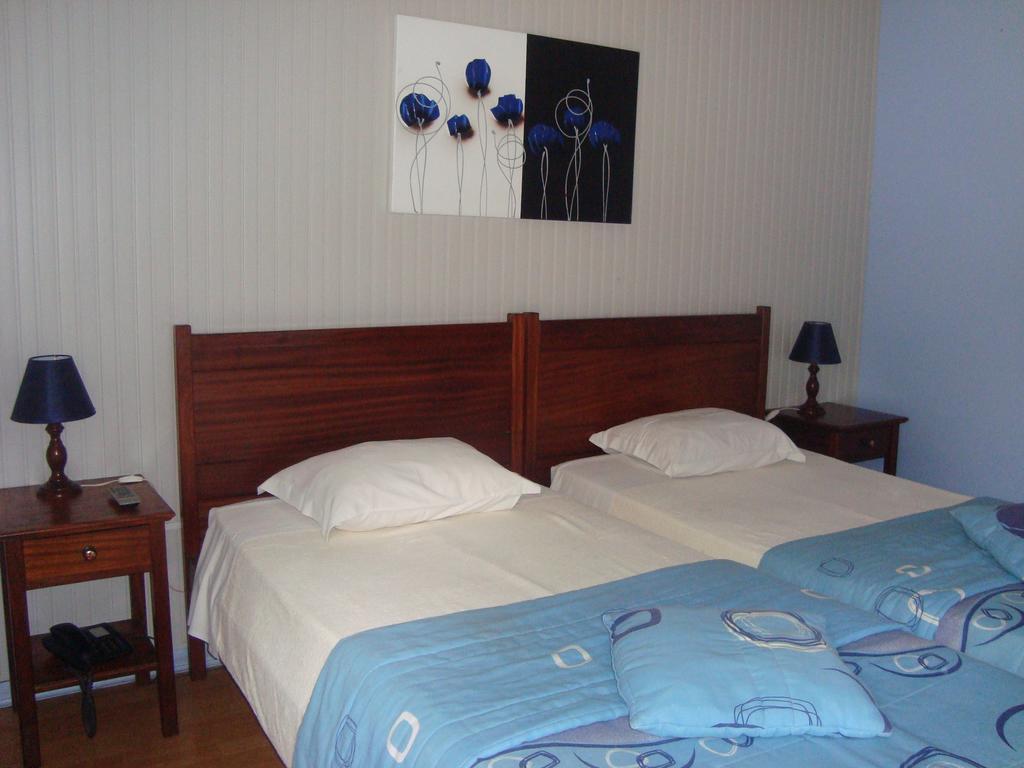 Hospedaria 5 Bicas Aveiro Esterno foto