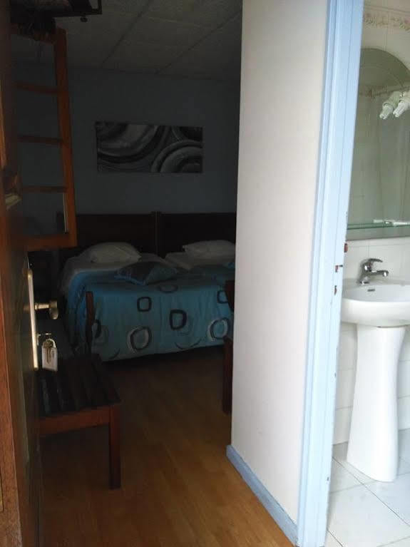 Hospedaria 5 Bicas Aveiro Esterno foto